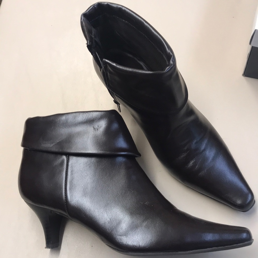 Markon Brown Booties